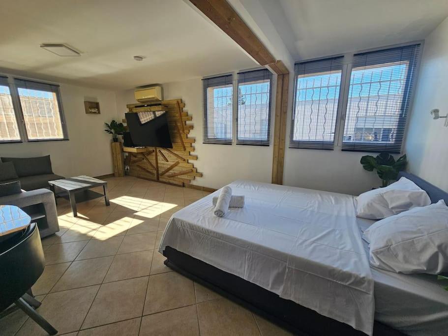 Ferienwohnung Little Loft Thezan-les-Beziers Exterior foto